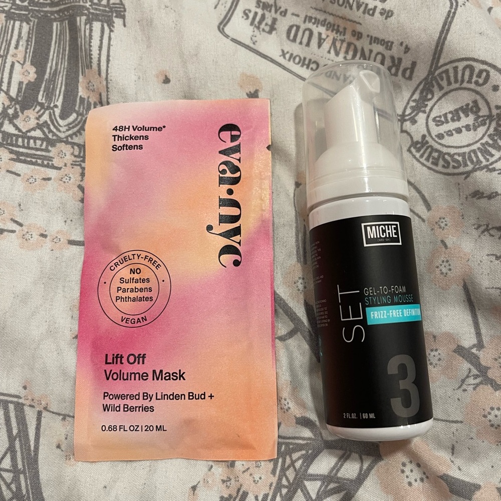 Haircare sample duo